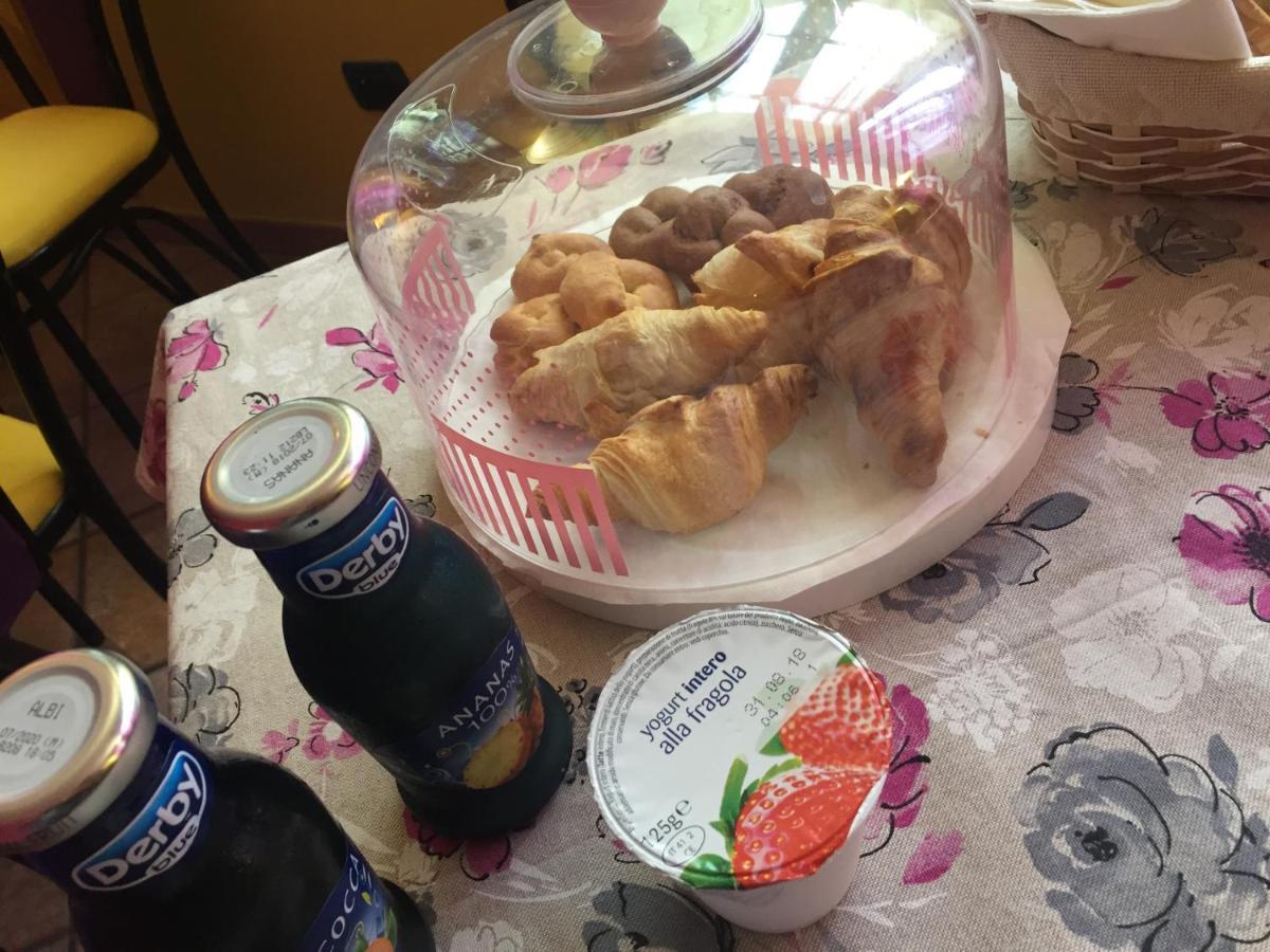 B&B Sotto Le Mura Pavone Canavese Kültér fotó